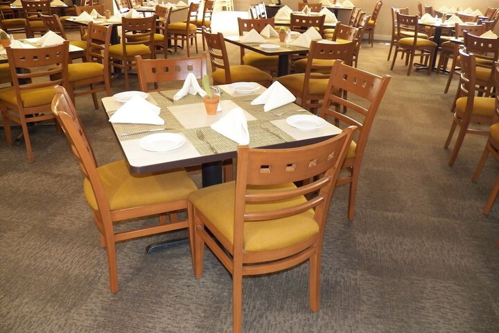 Dining 67 of 106