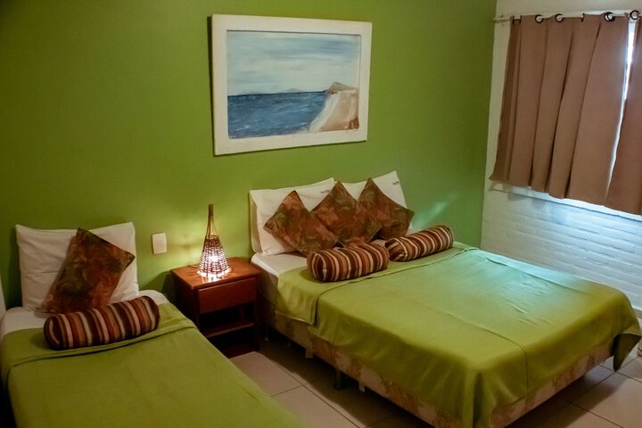 Room 8 of 32