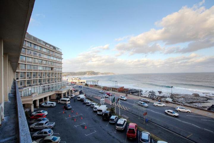 Photo of Kennaway Hotel