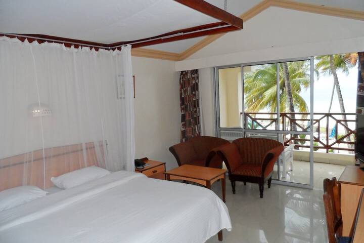 Room 7 of 20