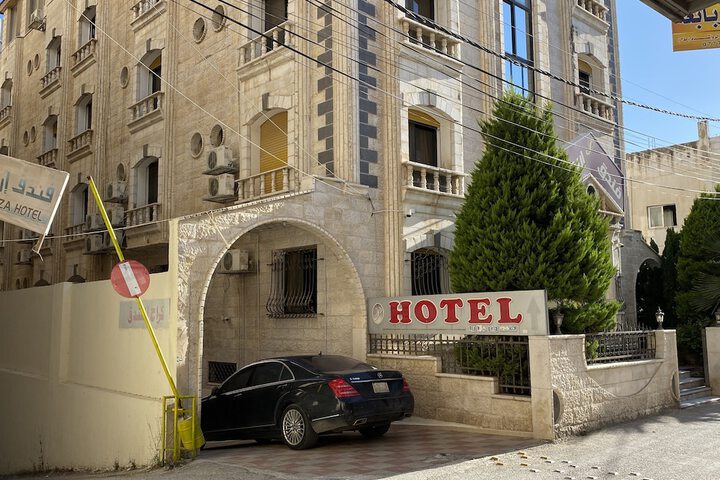 Hotel Exterior 44 of 44