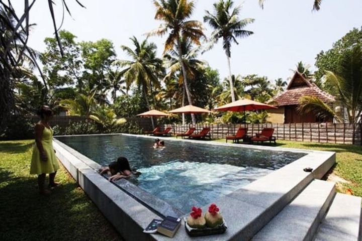 Pool 76 of 138