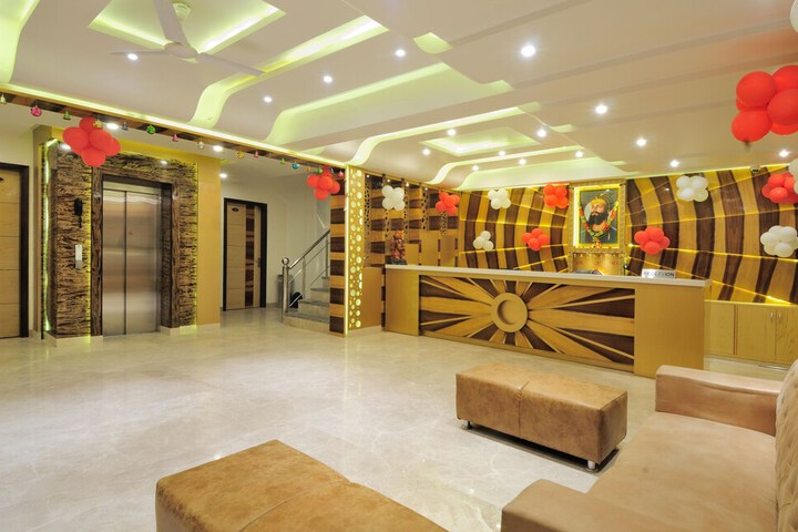 Hotel Interior 5 of 36
