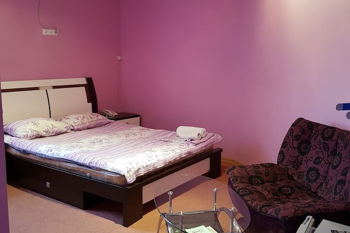 Room 15 of 41