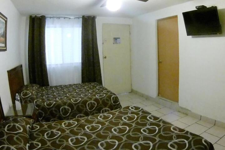 Room 19 of 37