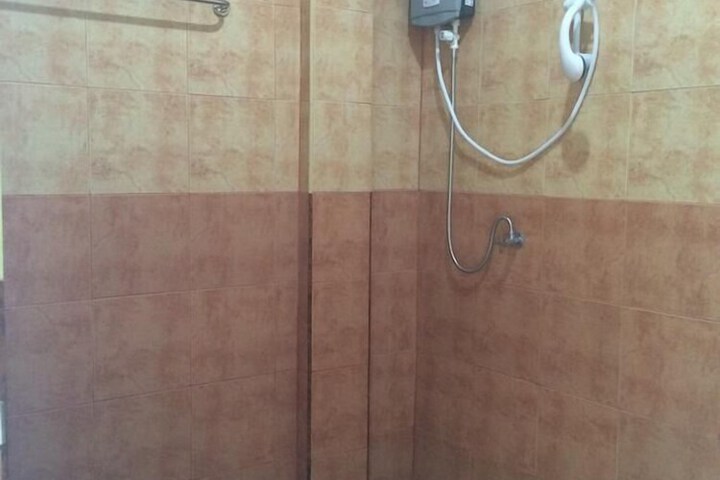 Room 15 of 37