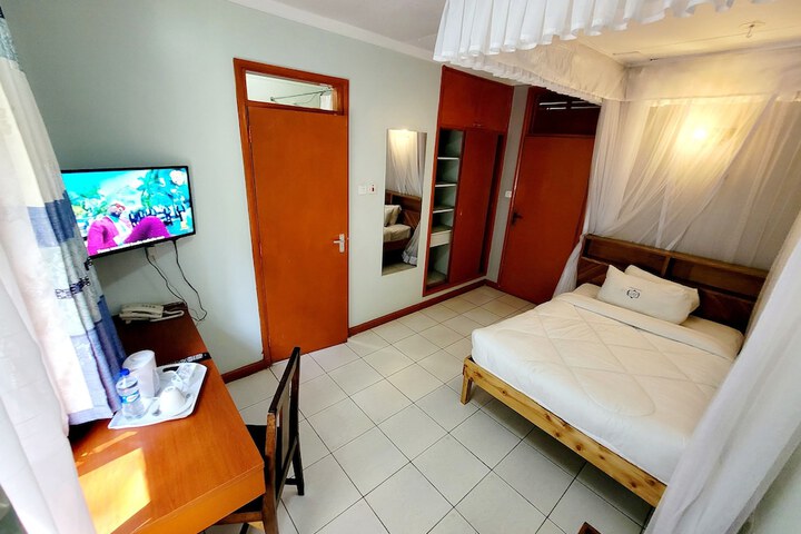 Room 31 of 60
