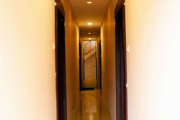 Hotel Interior 4 of 37