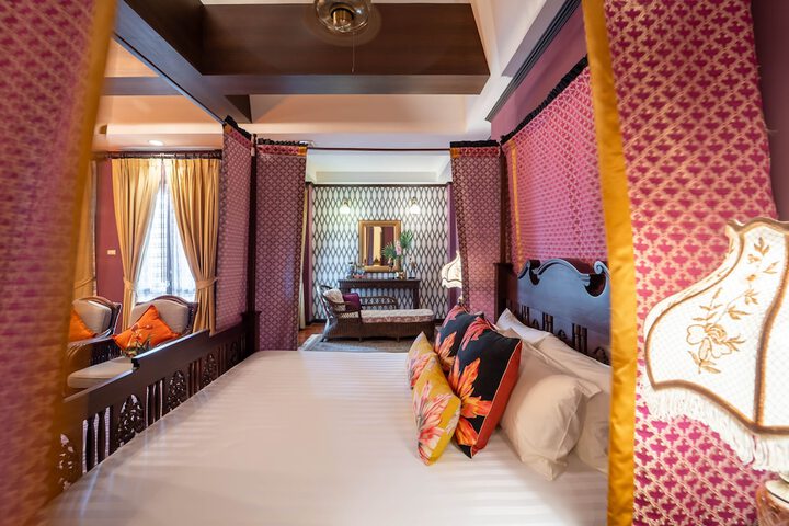 Room 43 of 90