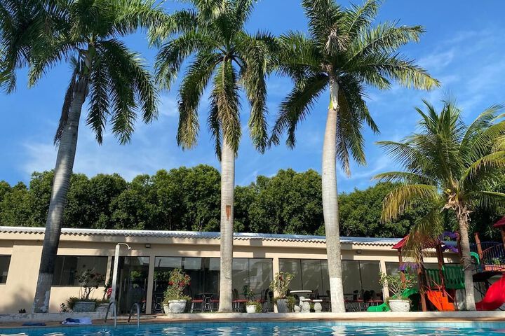 Pool 18 of 56