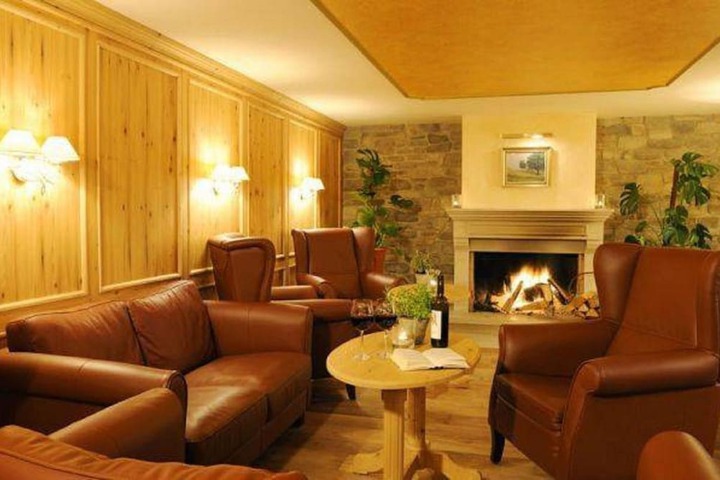 Lobby Photos