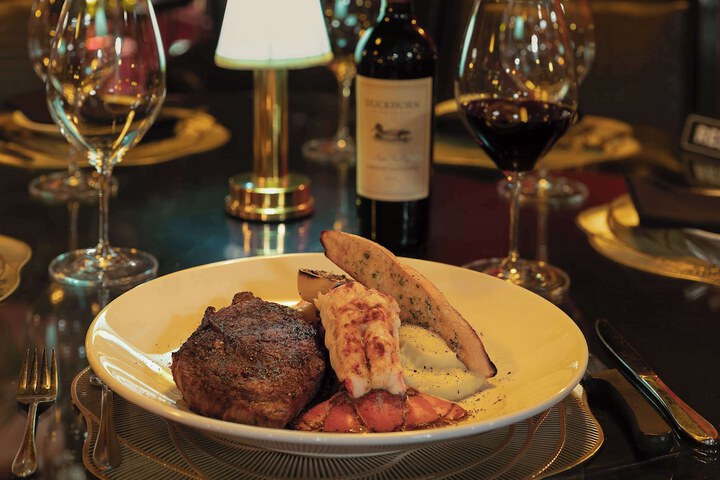 Dining Photos