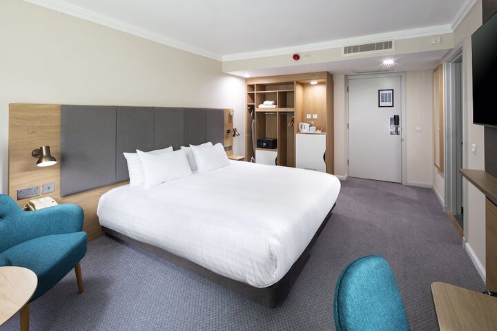 Room 14 of 56