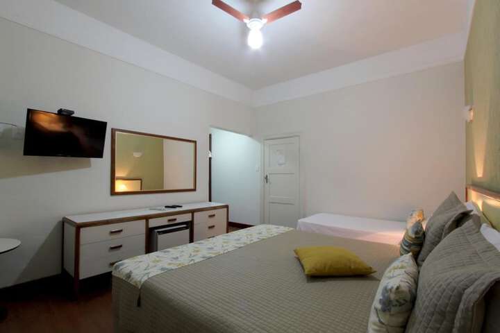 Room 14 of 49