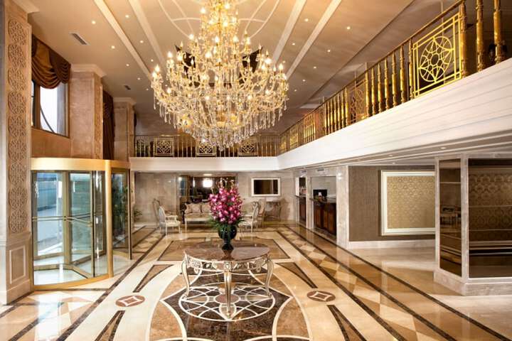 Guest Lobby