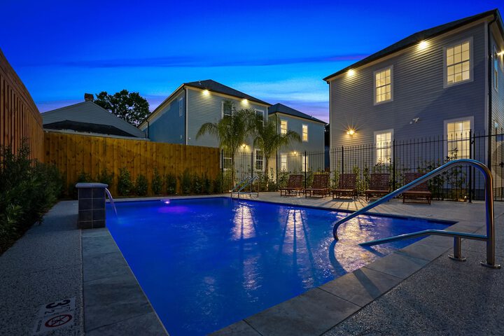 Pool 31 of 49