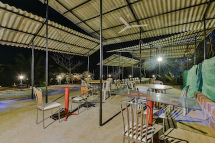 Hotel Murud Beach Home