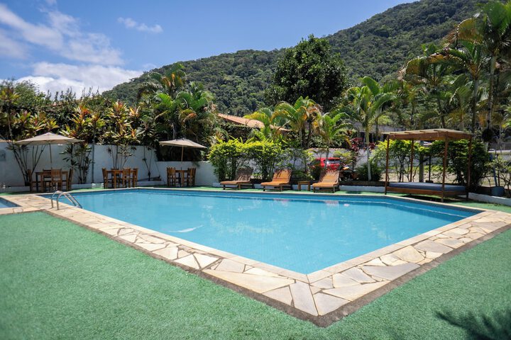 Pool 42 of 121