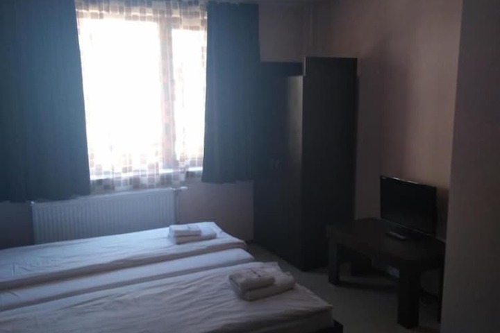 Room 22 of 56