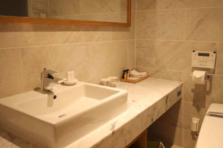 Bath Interior