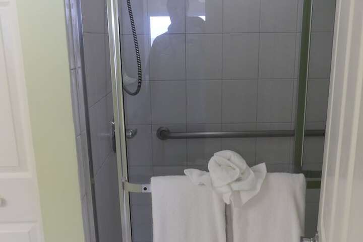 Room 197 of 229