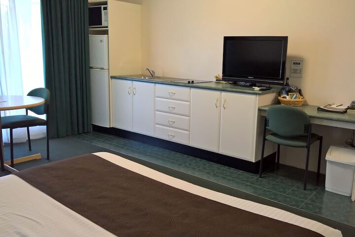 Room 10 of 47