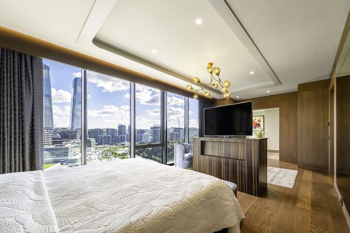 Room 46 of 202