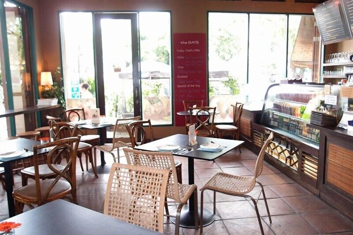 Cafe