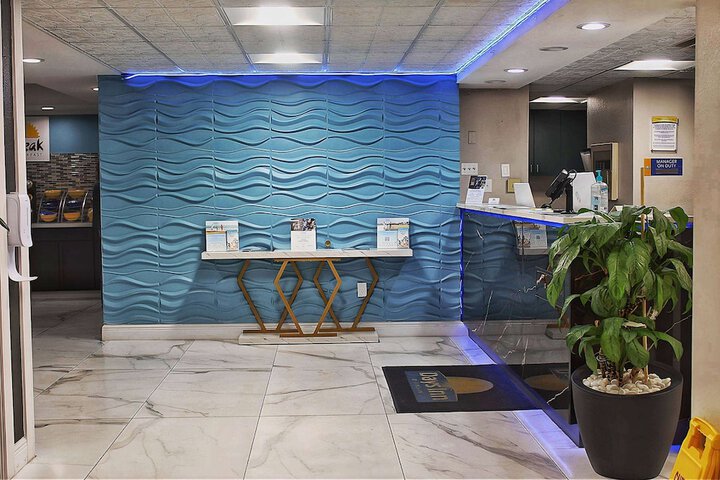 Hotel Interior 4 of 62