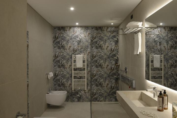 Room 26 of 39