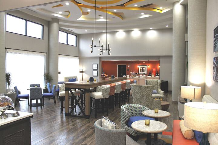 Breakfast area