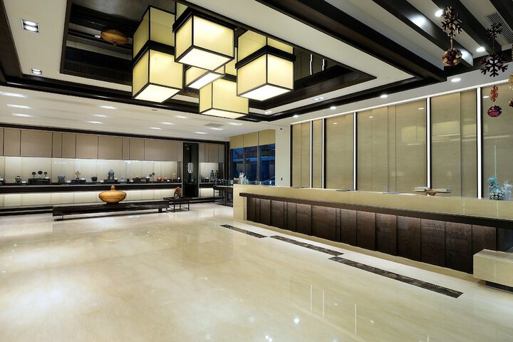 Hotel Interior 9 of 155