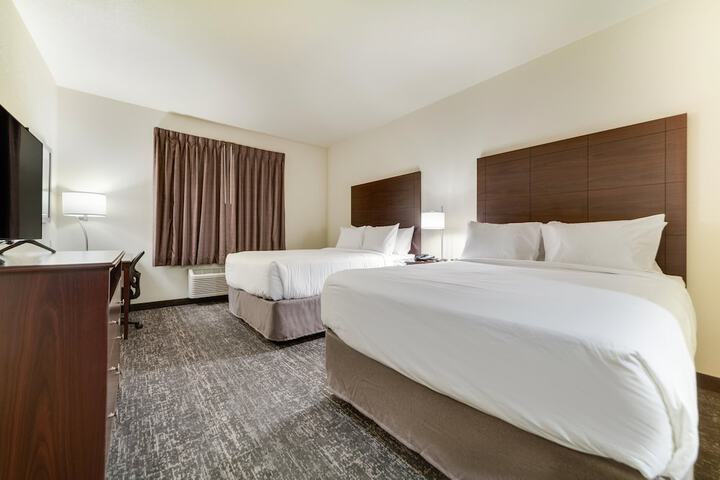 Room 43 of 73