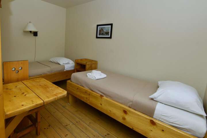 Room 11 of 15