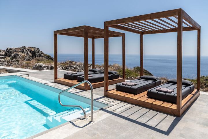 Pool 178 of 282