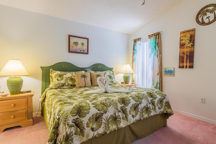 Room 3 of 21
