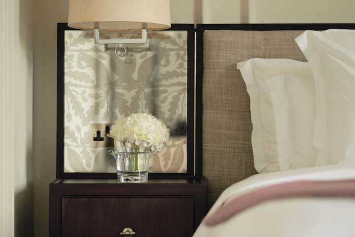 Room 73 of 137