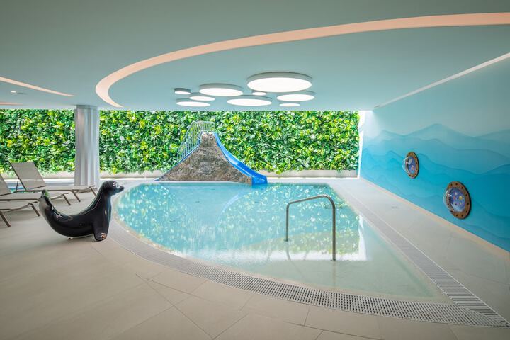 Spa 5 of 11