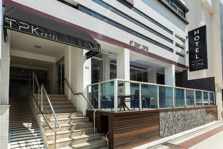 Tropikalya Gold Hotel in Balneário Camboriú