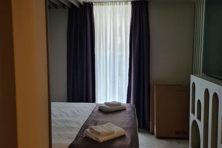 Room 5 of 54