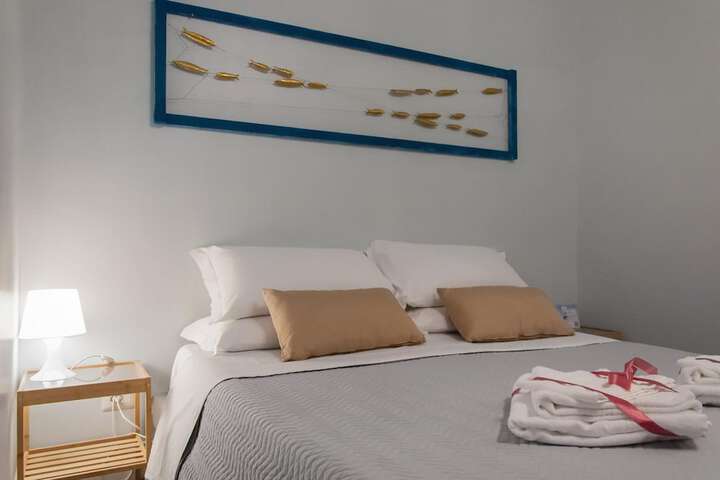 Room 19 of 48