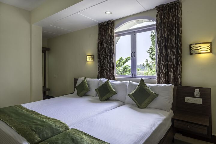 Room 20 of 53