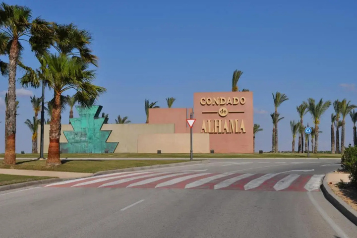 Hero Image 1 of 8