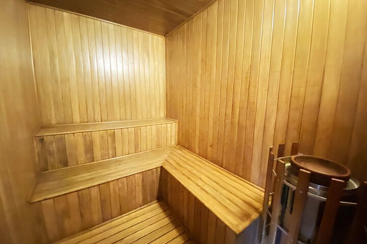 Steam room