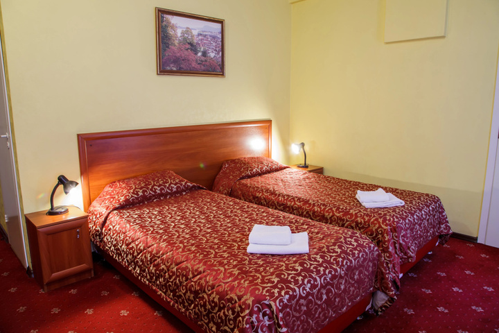 guest_rooms