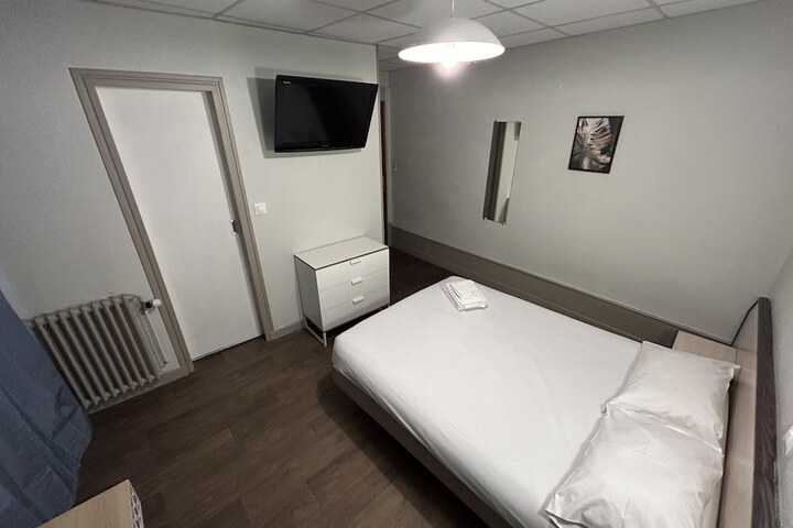 Room 38 of 81