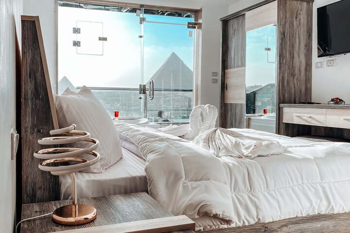 Room 21 of 340