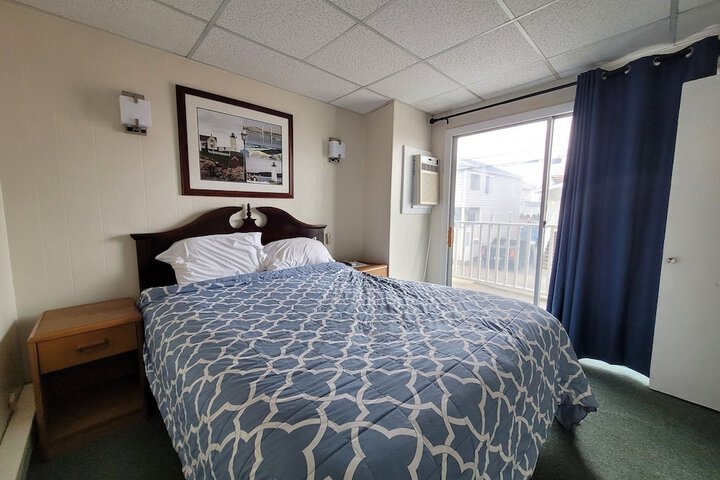 Room 20 of 39