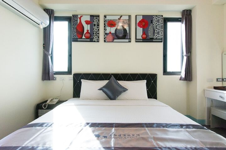 Room 76 of 110