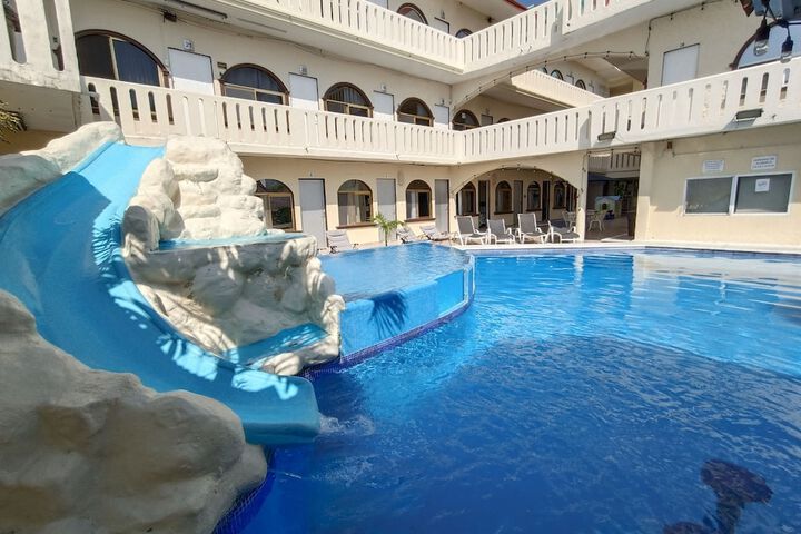 Hotel 50 of 64